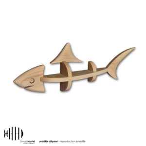 décoration murale 43cm en bois massif en forme de requin