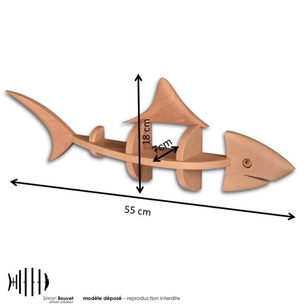 dimensions du requin, longueur, hauteur, profondeur en cm : 55 x 18 x 7